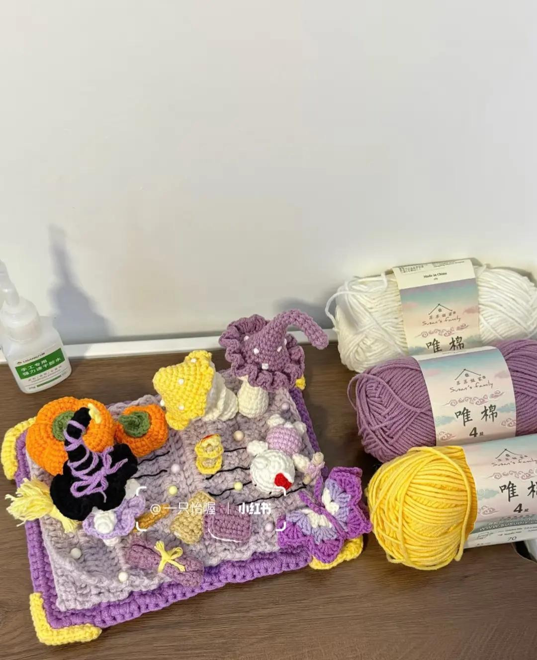 Spooky Crochet Creations: Halloween Theme Patterns Collection