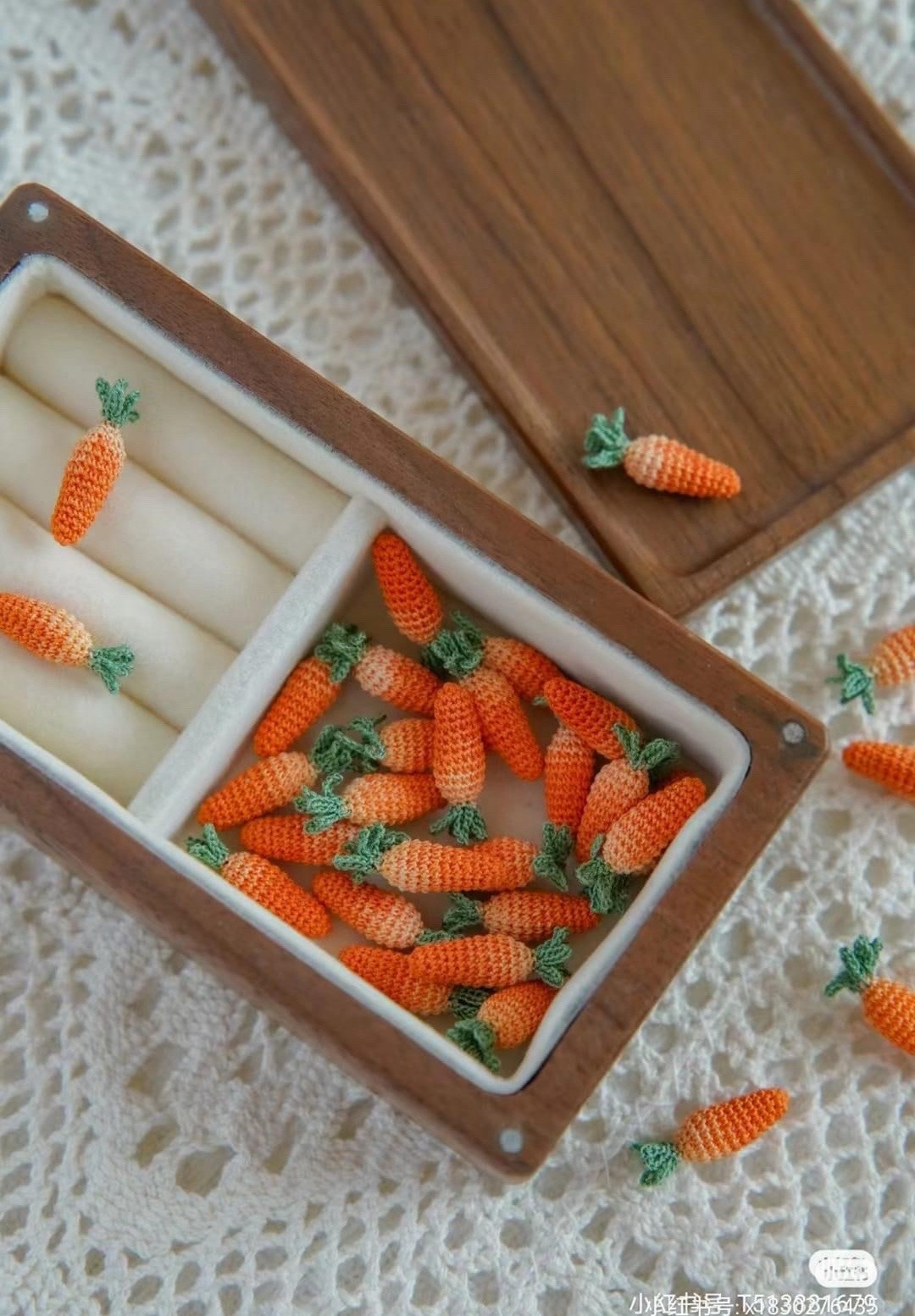 Tiny Crochet Fruits: A Collection of Adorable Miniatures