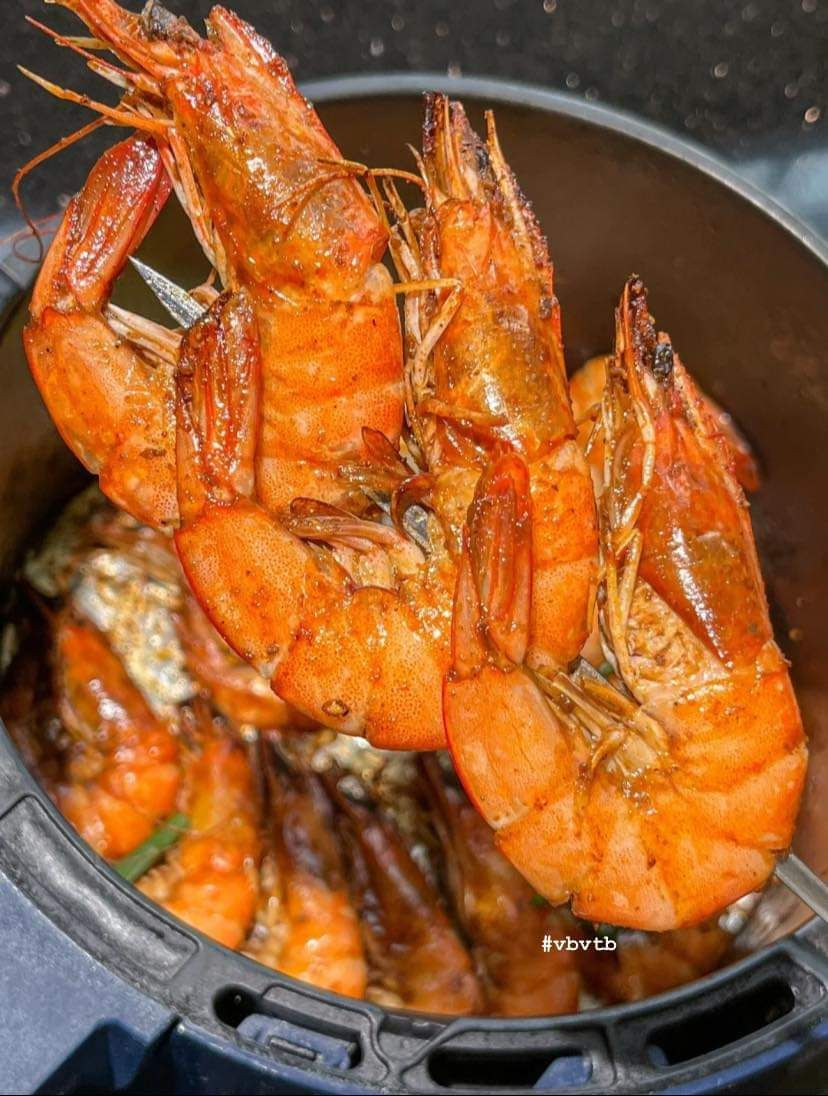 Tôm Nướng Giòn Tan Bằng Nồi Chiên Không Dầu
