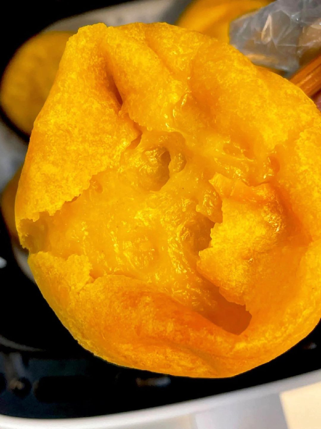 Bánh Mì Nướng Vàng Giòn Trong Nồi Chiên Không Dầu