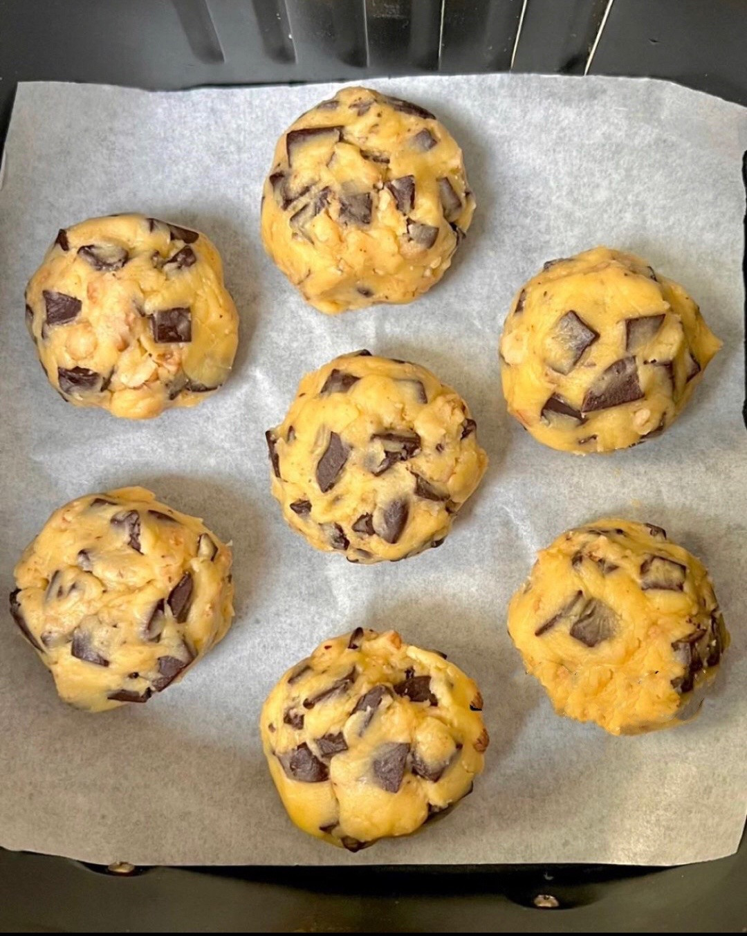 Bánh Quy Chocolate Chip Giòn Tan, Ngọt Ngào
