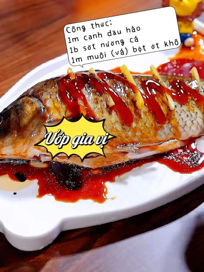 Cá Nướng Giòn Rụm Với Sốt Dầu Hào Cay Thơm