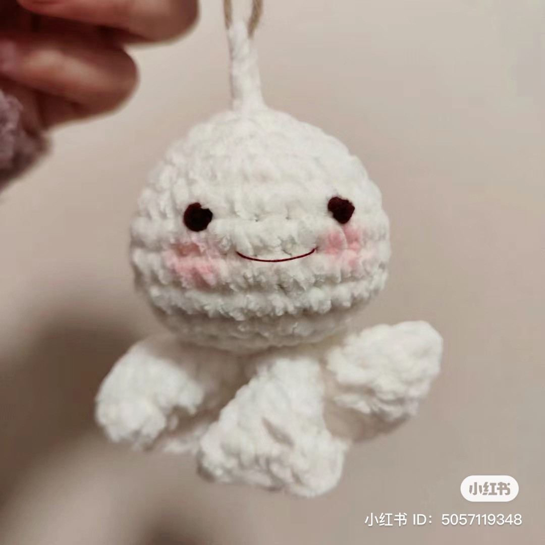 Charming Crochet Amigurumi Dolls with Scarves and Ties