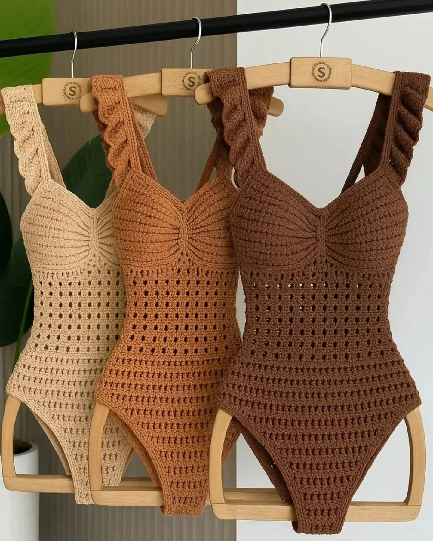 Collection of Crochet Patterns: Square, Rectangle, Triangle, and Circle Designs