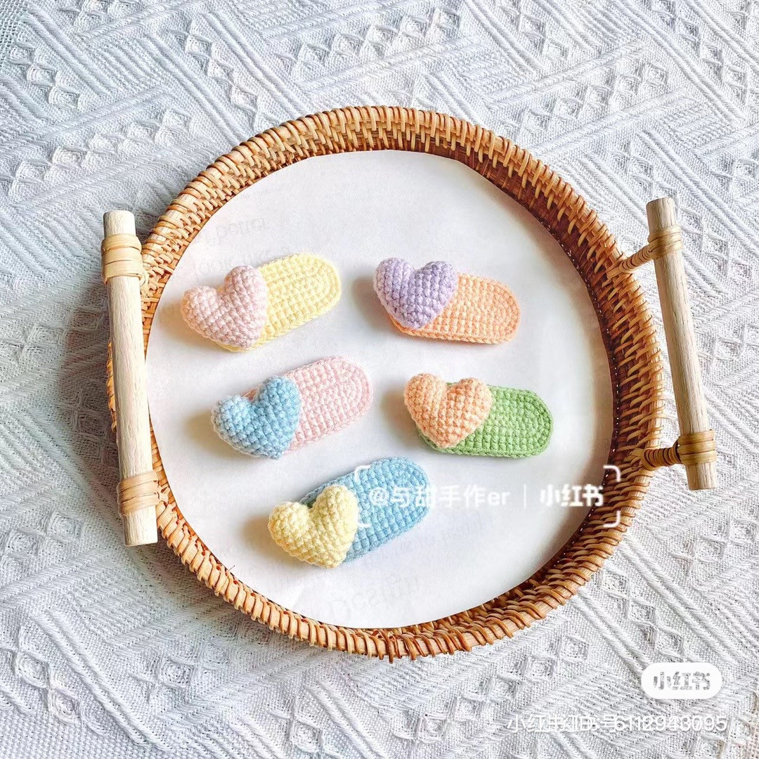Colorful Crochet Heart Hair Clips Pattern for Beginners