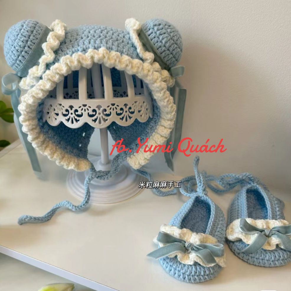 Crochet Baby Bonnet and Shoes with Ribbon Detail