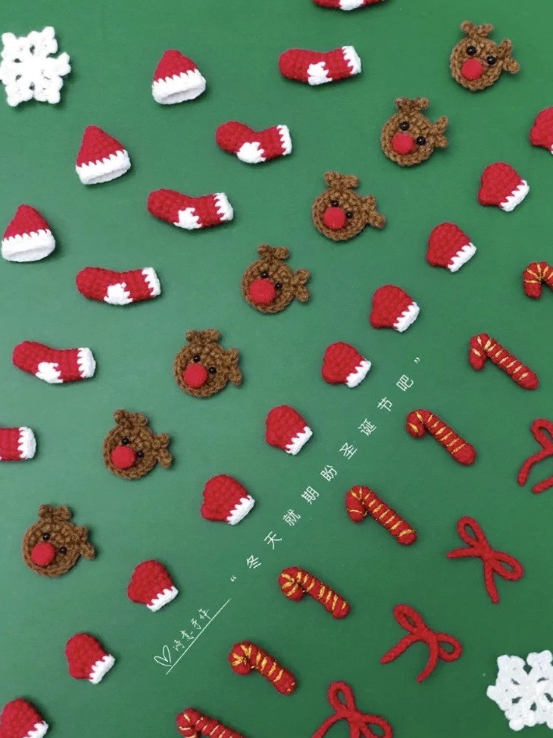 Crochet Christmas Decorations: Reindeer, Snowflakes, and More