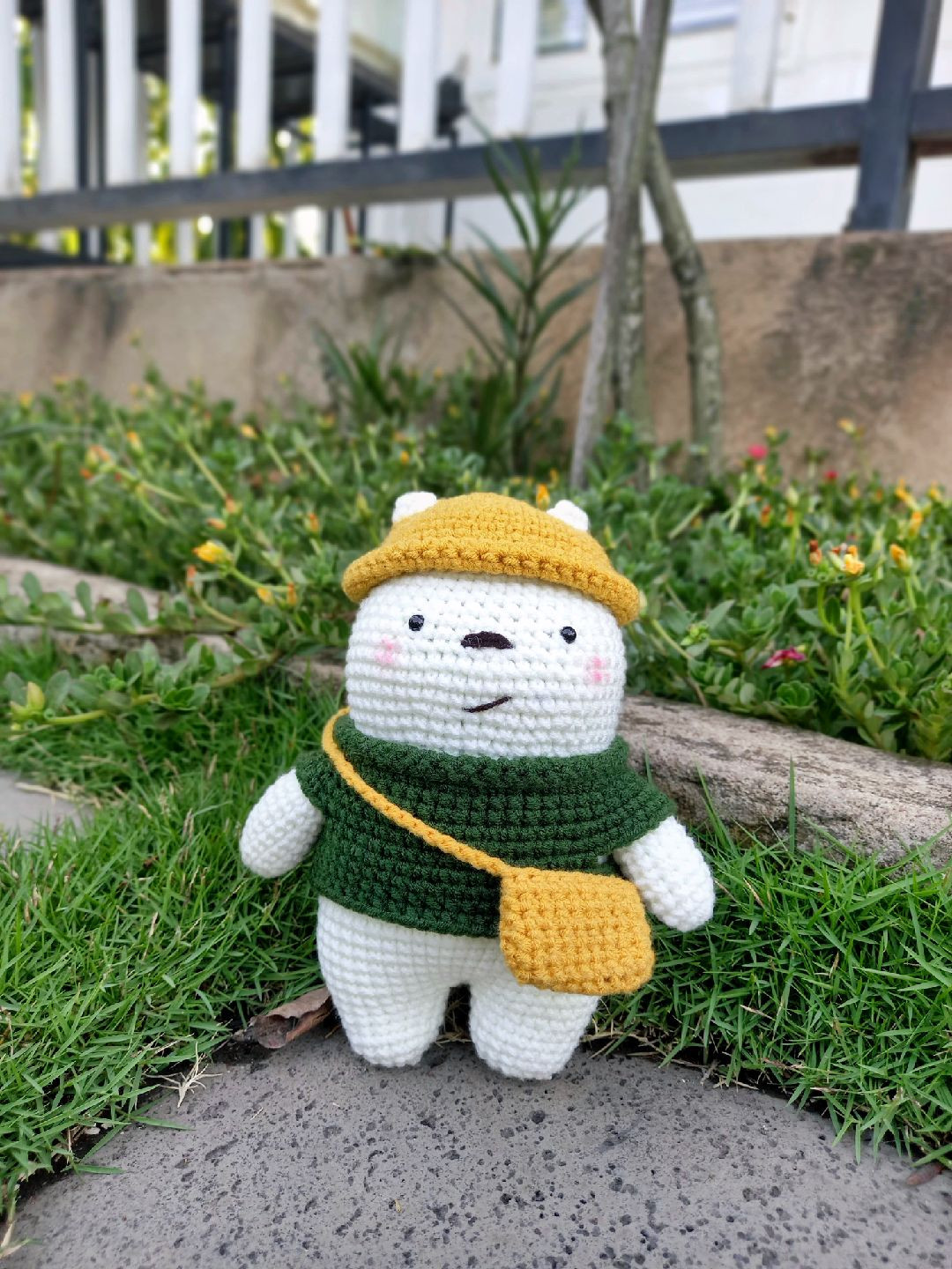 Crochet Cute Bear with Yellow Hat and Blue Shirt Pattern