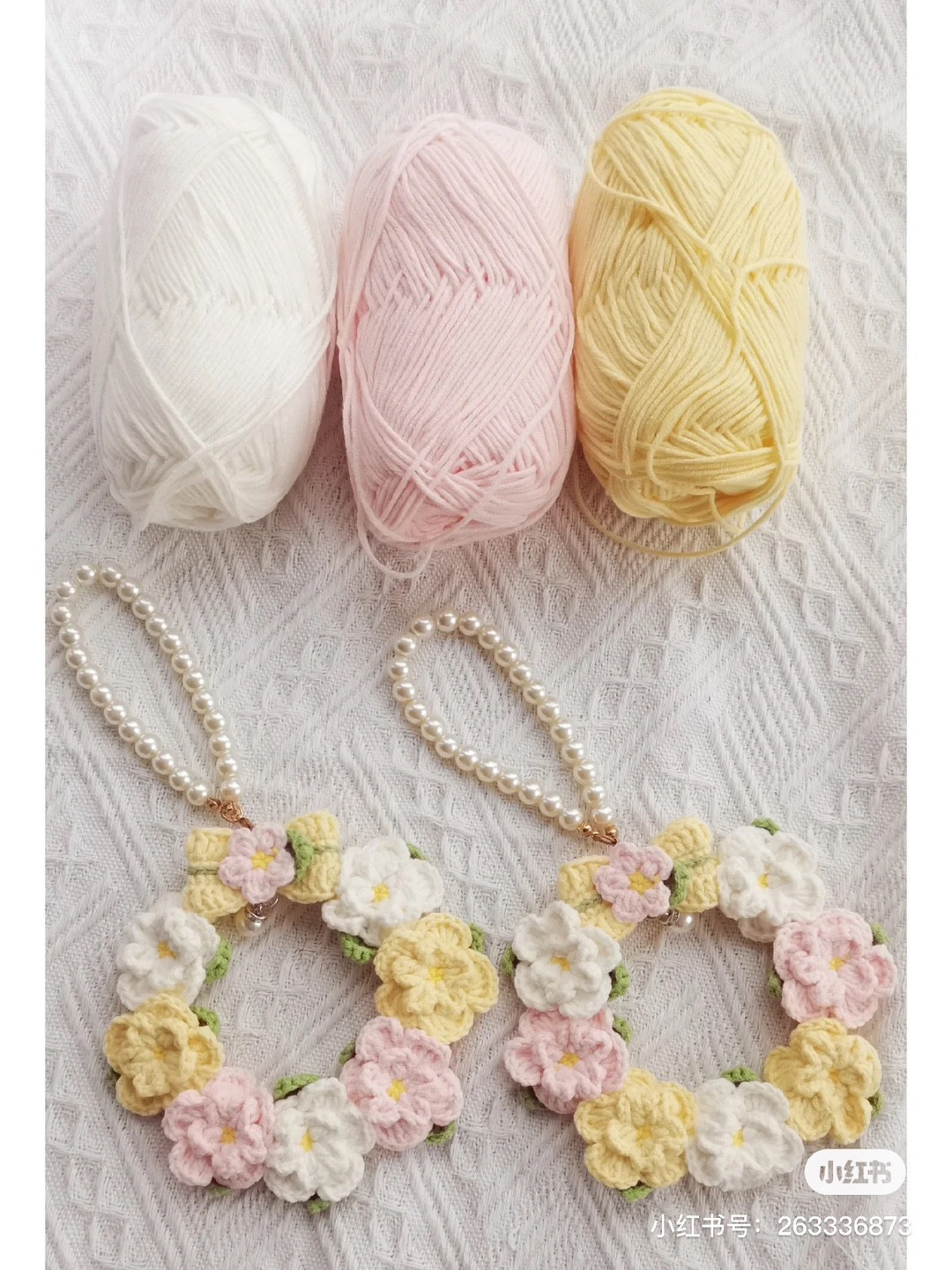 Crochet Floral Wreath Pattern with Pearl Beads