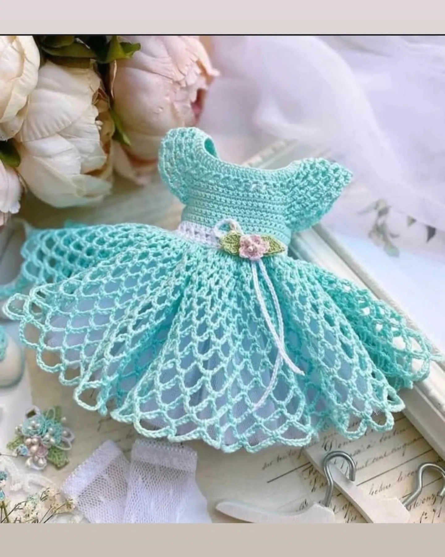 Crochet Flower and Star Pattern Collection for Creative Projects