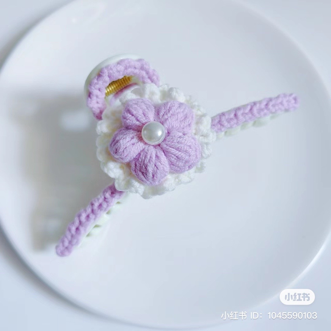 Crochet Flower Hair Clip with Pearl Center Design