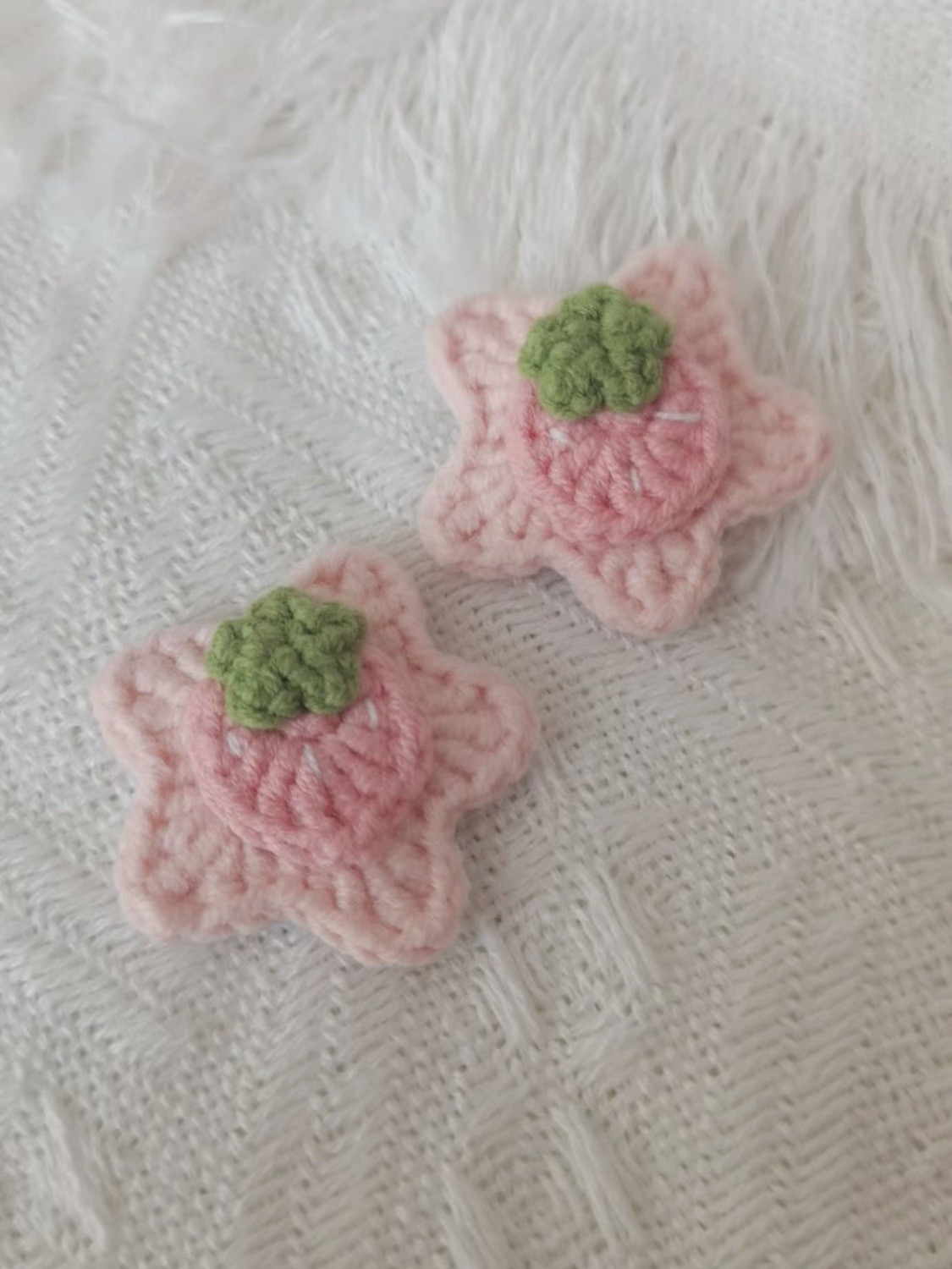 Crochet Flower Pattern with Pastel Yarn Colors