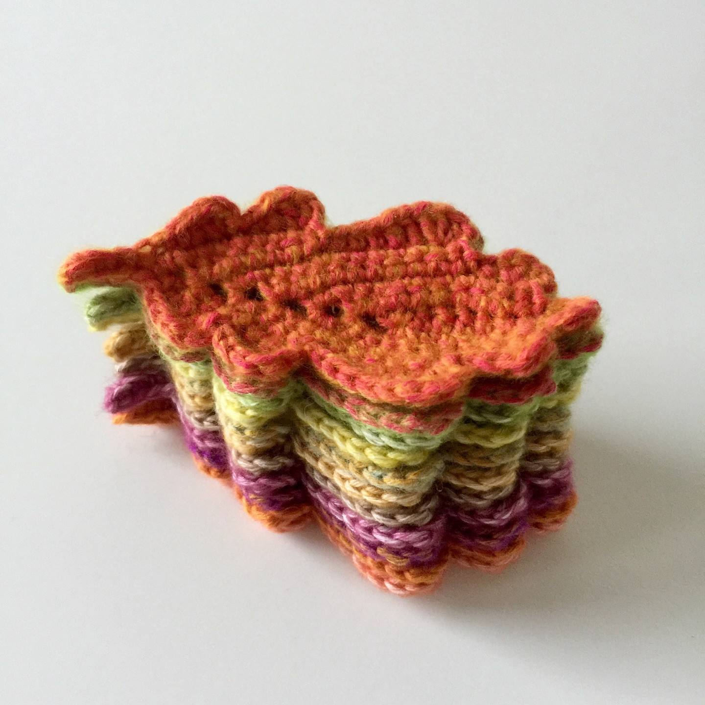 Crochet Pattern for Colorful Autumn Oak Leaves