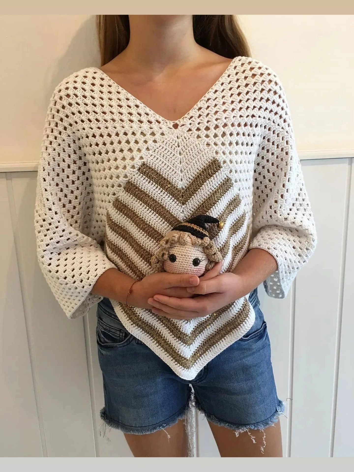 Crochet Pattern for Elegant Pink Floral Sweater