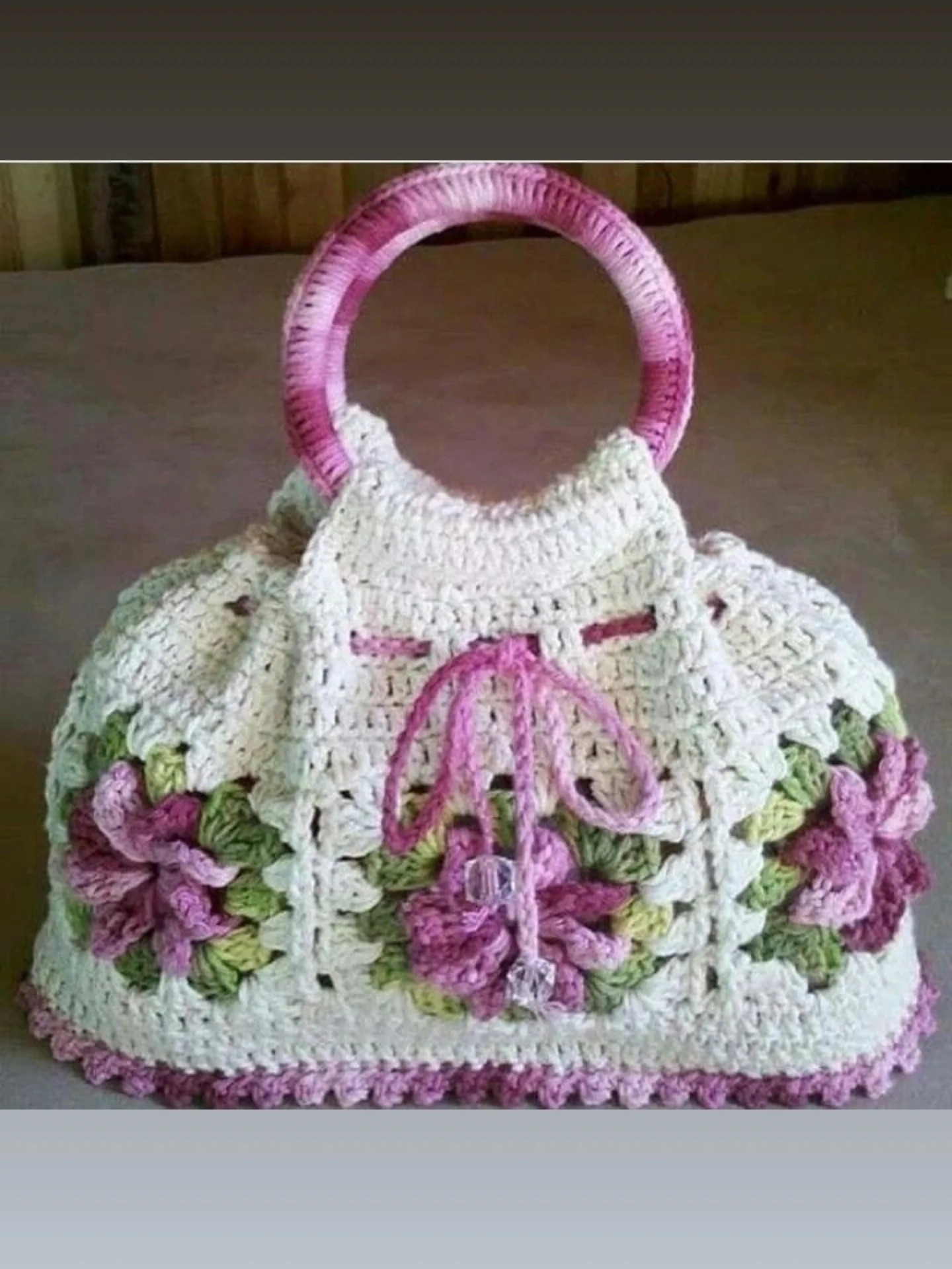 Crochet Pattern for Strawberry Granny Square