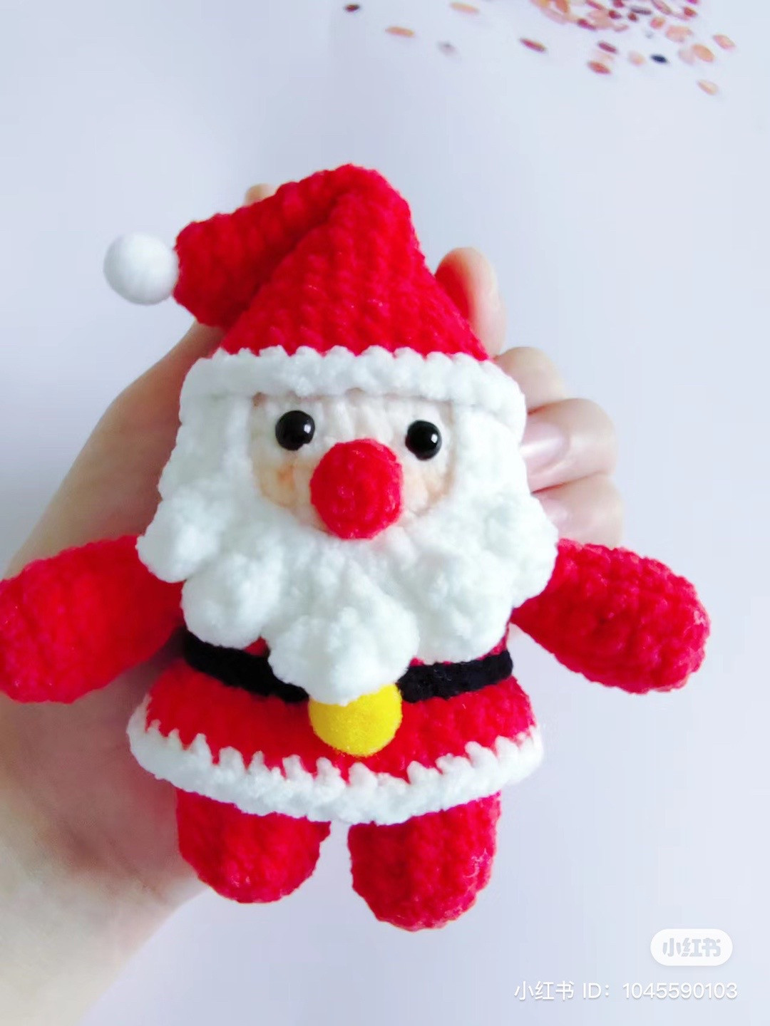 Crochet Santa Claus Keychain with Festive Decorations