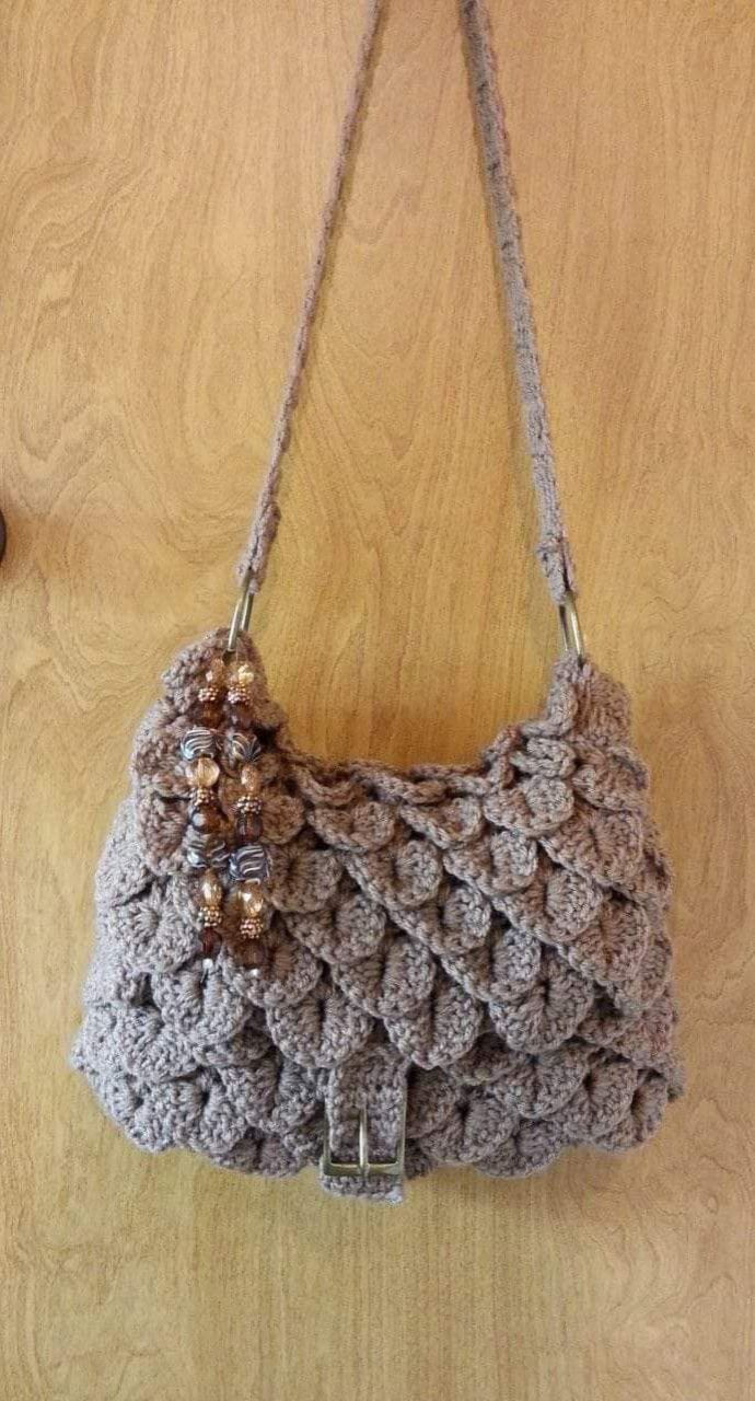 Crochet Scale Pattern with Detailed Stitch Chart