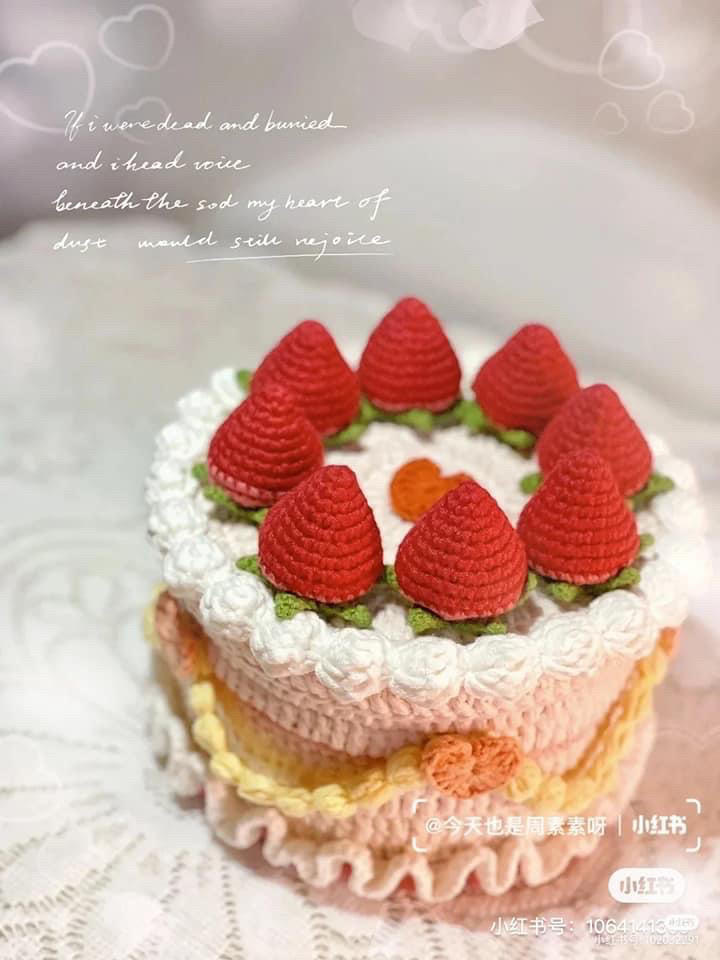 Crochet Strawberry Cake Pattern for Special Birthdays