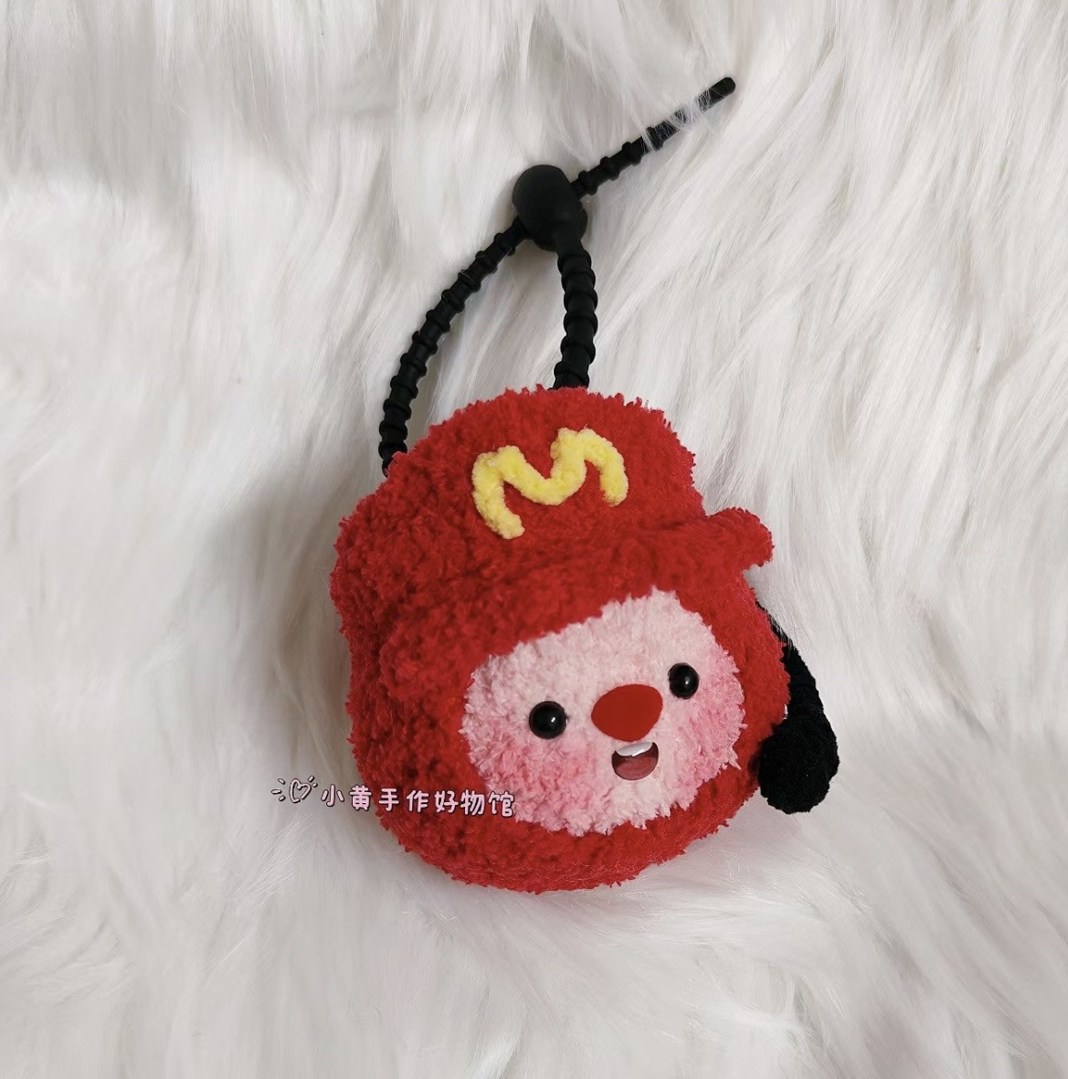 Cute Crochet Animal Faces in Festive Designs