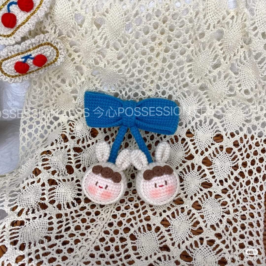 Cute Crochet Bow with Adorable Bunny Faces Pattern