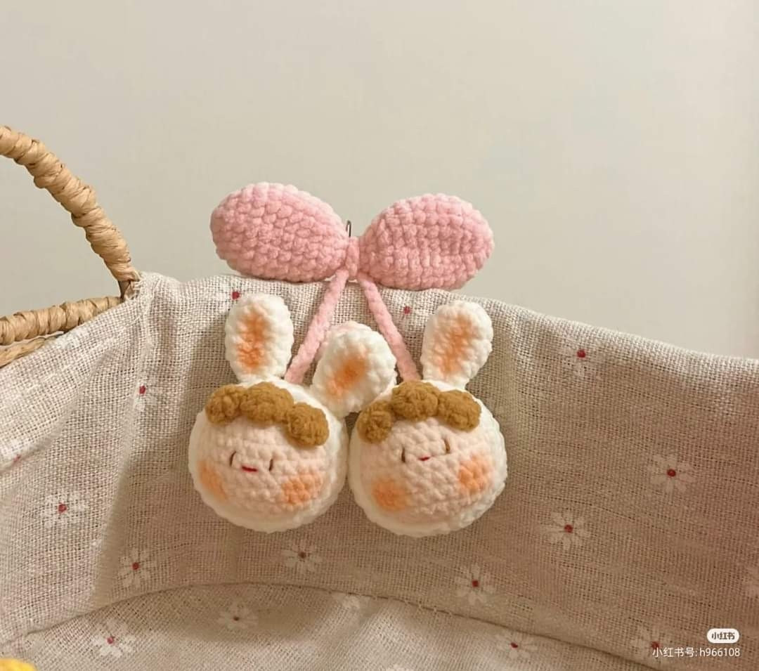 Cute Crochet Bow with Adorable Bunny Faces Pattern