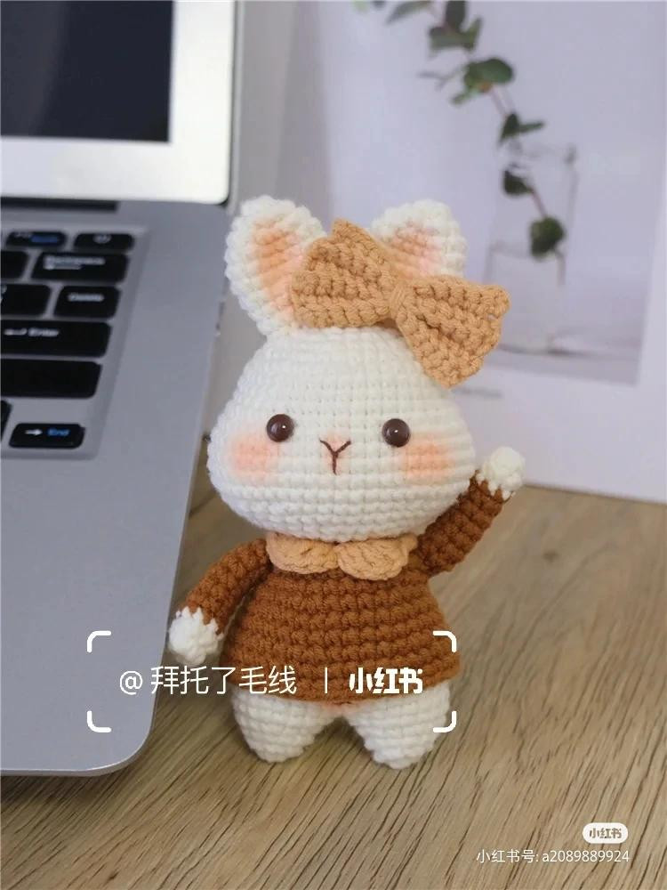 Cute Crochet Bunny Dolls with Bows and Colorful Outfits