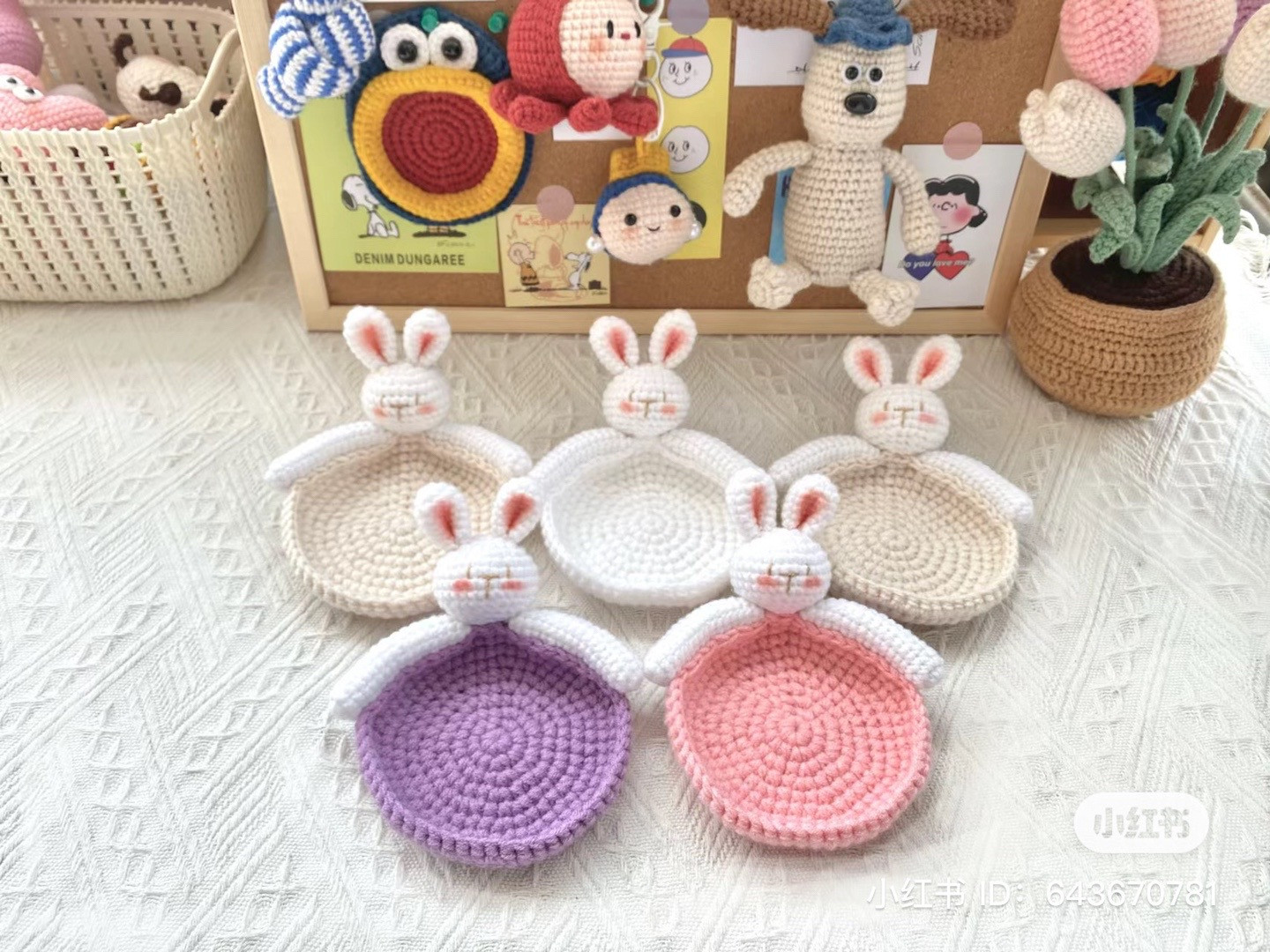 Cute Crochet Bunny Trays for Organizing Small Items