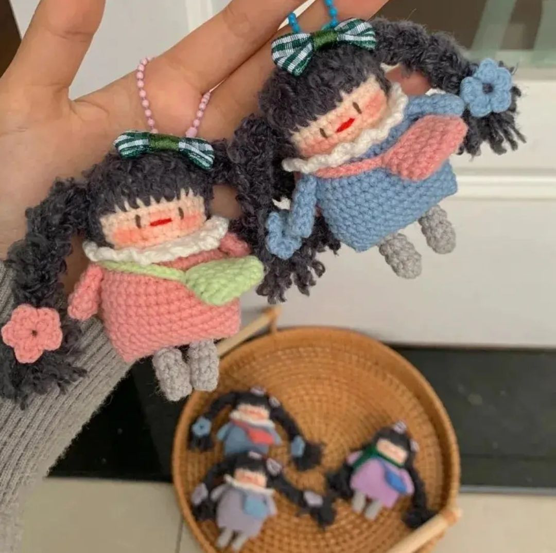 Cute Crochet Dolls Keychain Pattern for Beginners