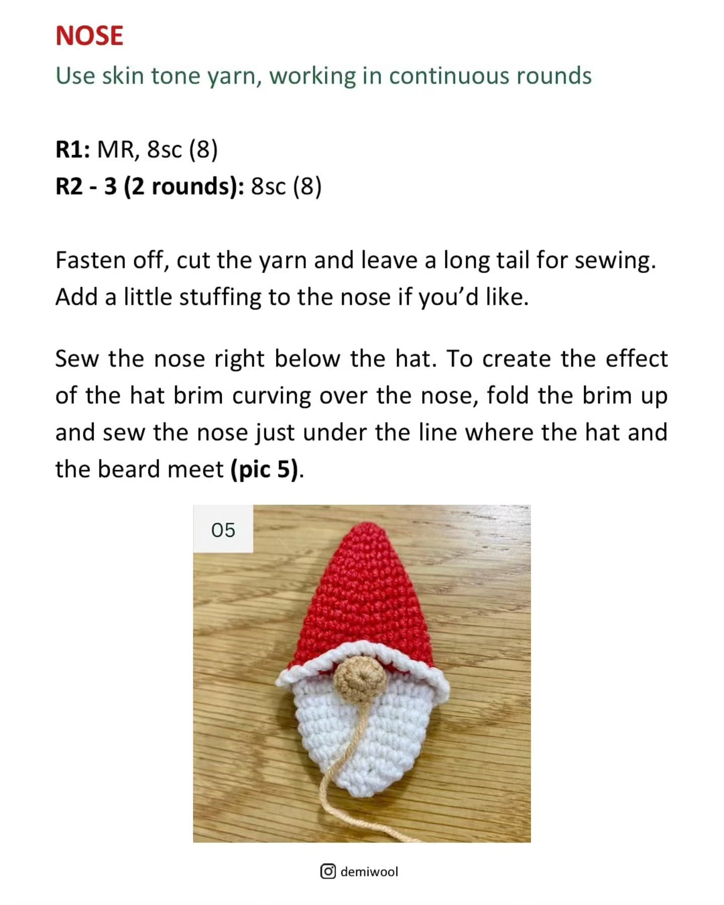 Cute Crochet Gnome Ornaments Pattern for Christmas Decoration