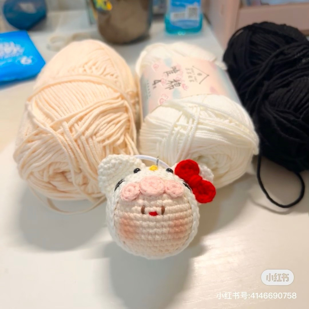 Cute Crochet Kitten with a Red Bow Pattern