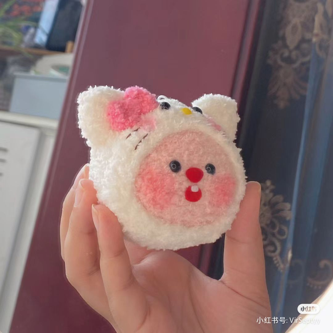 Cute Hello Kitty Inspired Crochet Plushie for Beginners