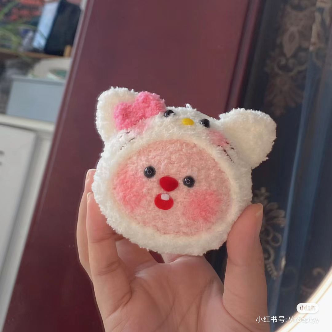 Cute Hello Kitty Inspired Crochet Plushie for Beginners