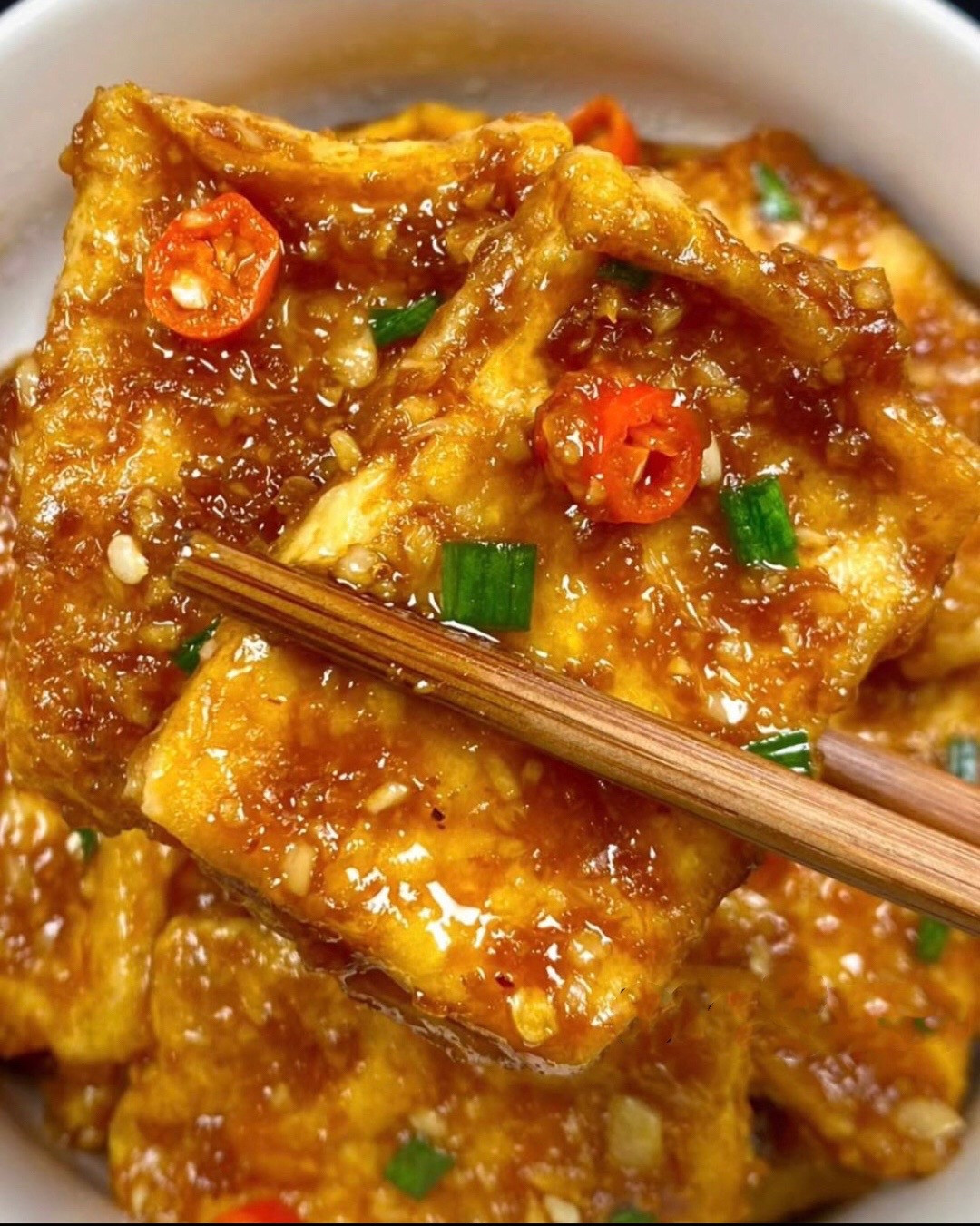 Đậu Hũ Chiên Giòn Thơm Ngon Với Sốt Tương Đậm Đà