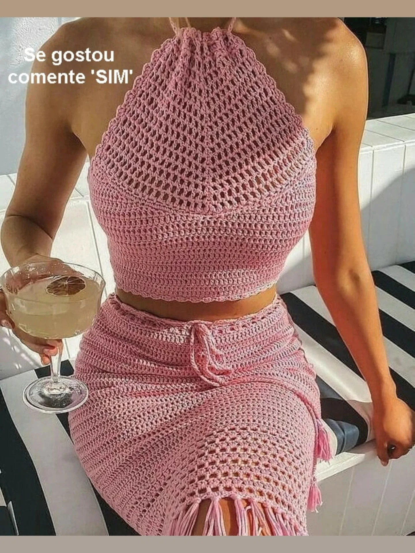 Elegant Crochet Sweater Pattern with Heart Motif Design