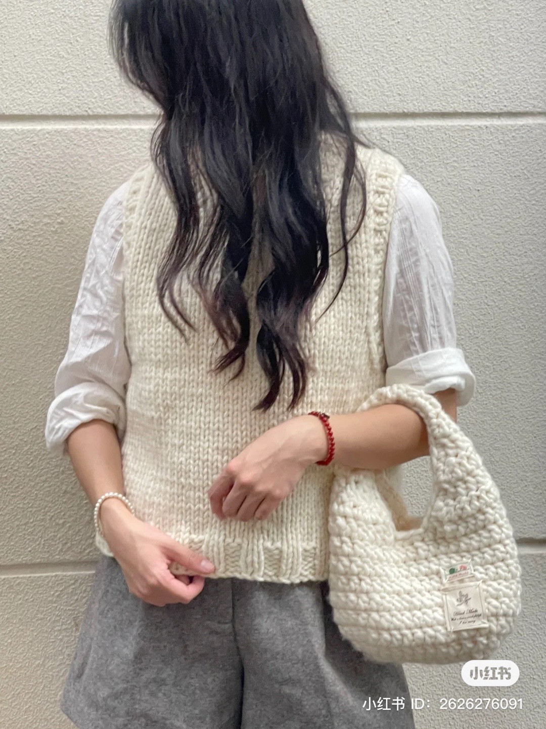 Elegant Handmade Crochet Bag with Simple Design