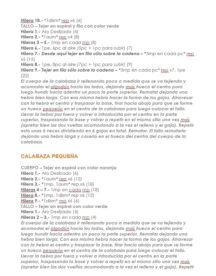 Fantasma de ganchillo con calabazas para Halloween encantador