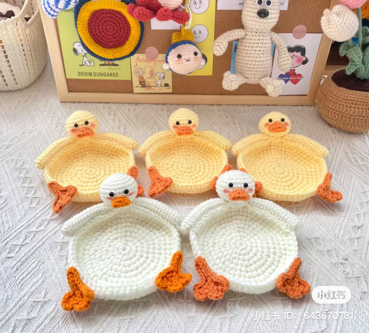 Festive Crochet Patterns: Christmas Trees and Santa Coasters