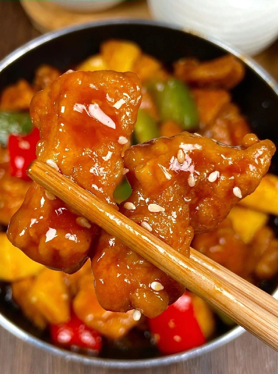 Gà Xào Chua Ngọt Thơm Ngon Với Dứa