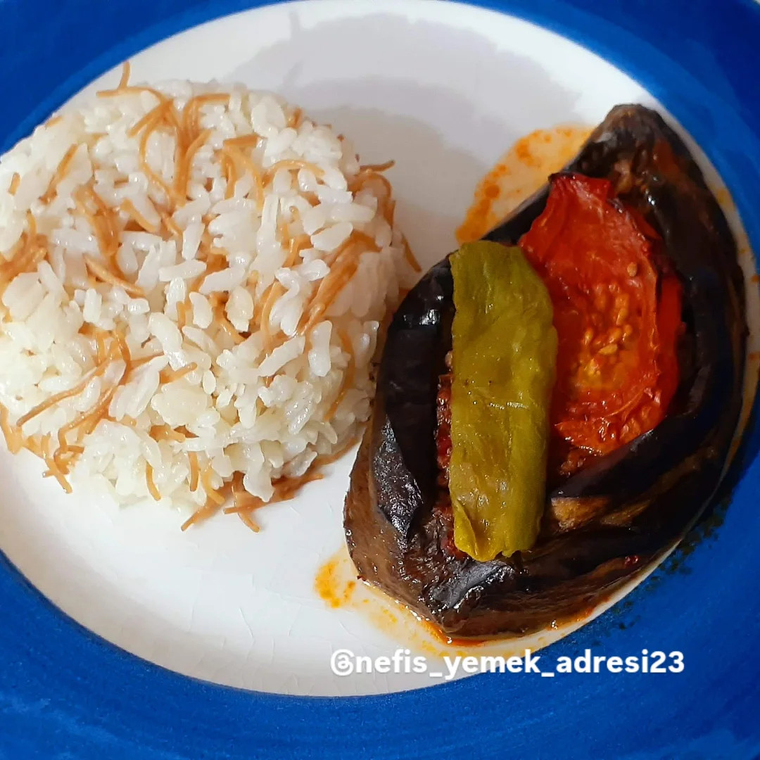 Kıymalı Patlıcan Karnıyarık Lezzeti