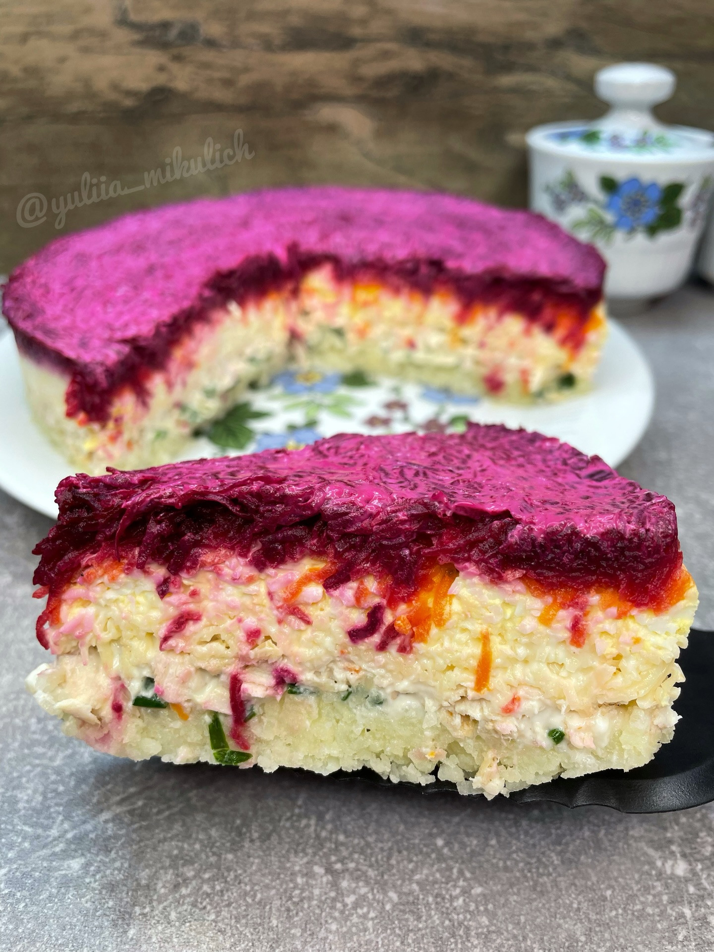 Куряча шуба з сиром та буряком