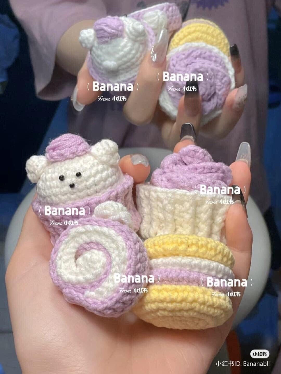 Mẫu bánh sinh nhật móc len trang trí hoa và nơ