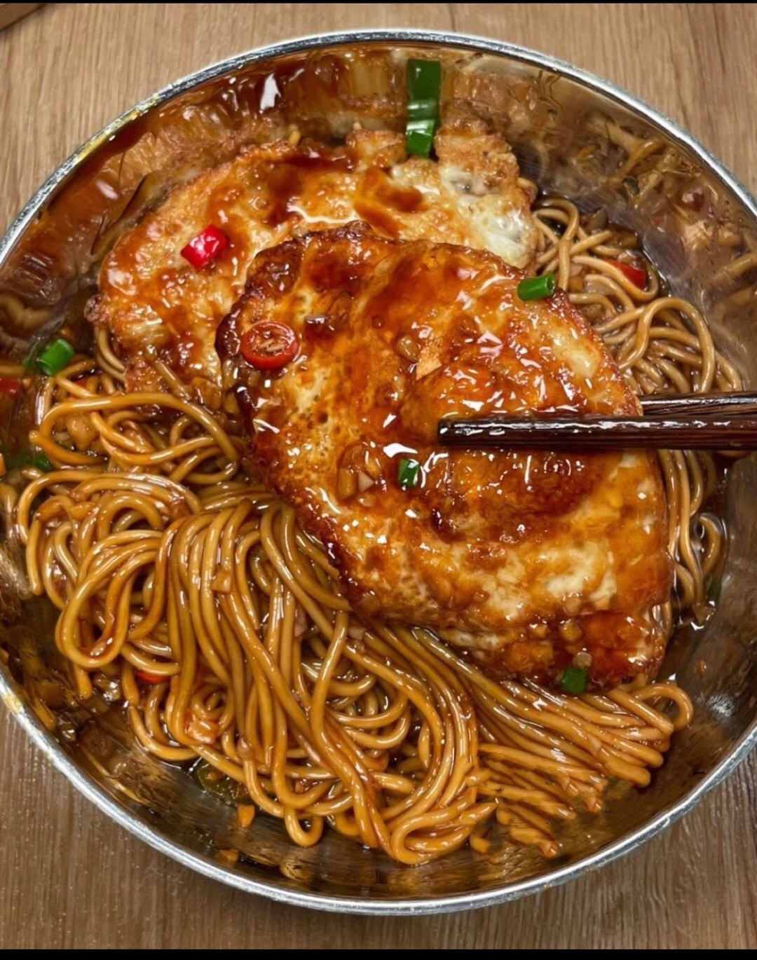 Nudl mo Sos Moa Mo Sos