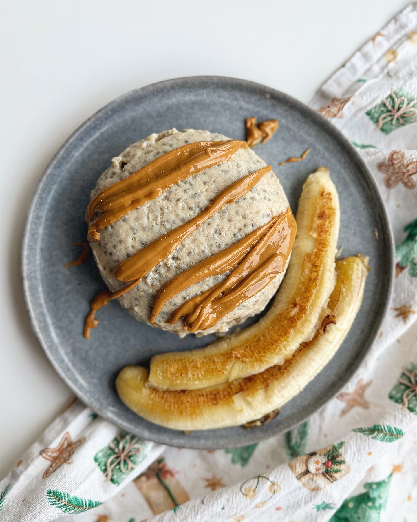 Protein-Packed Peanut Butter Banana Oats