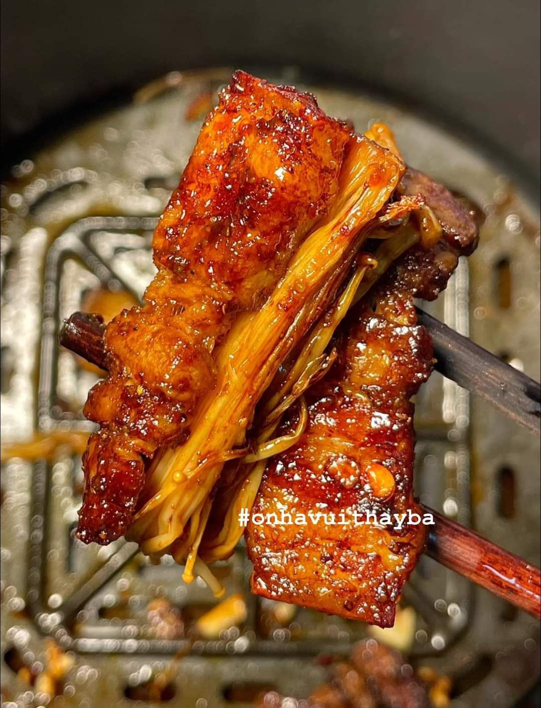 Thịt Heo Nướng Nấm Kim Châm Ngon Tuyệt Vời