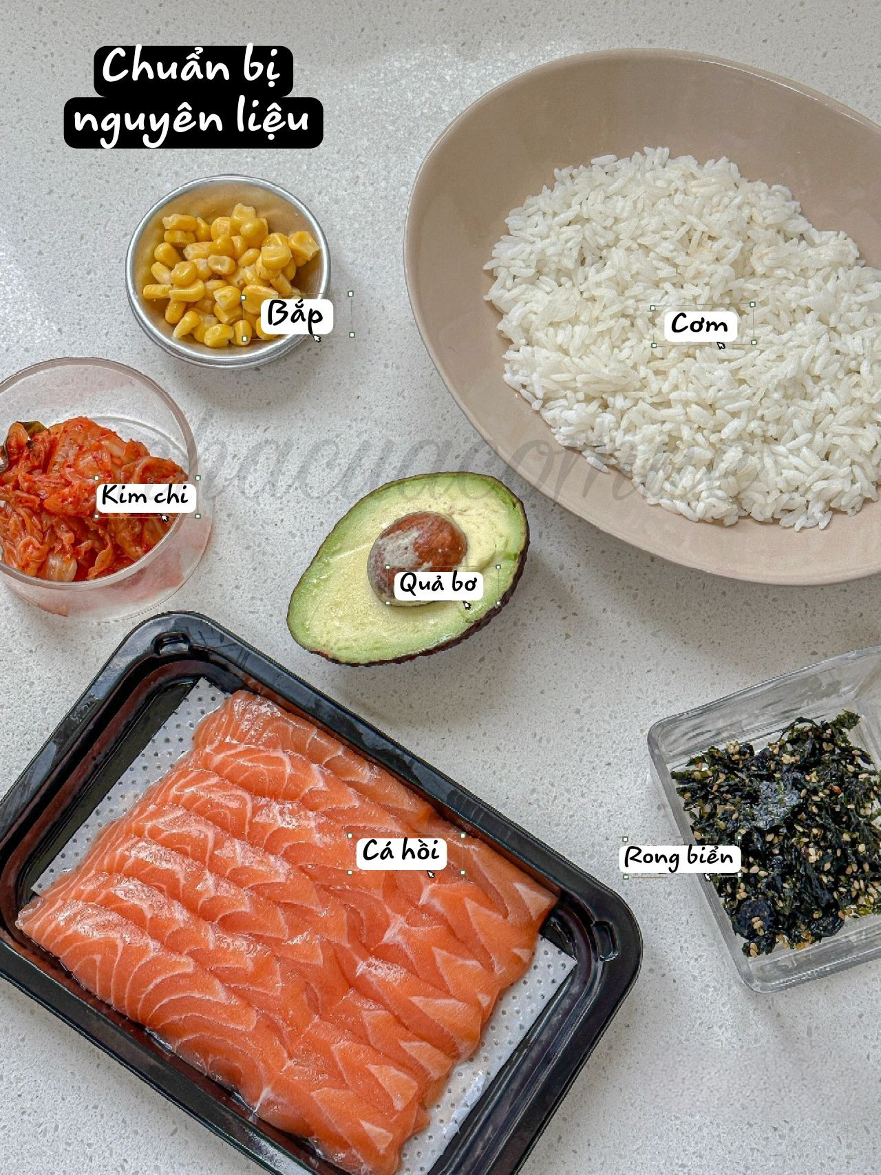 Bát Cơm Cá Hồi Kim Chi Bơ Ngô Rong Biển Hòa Quyện