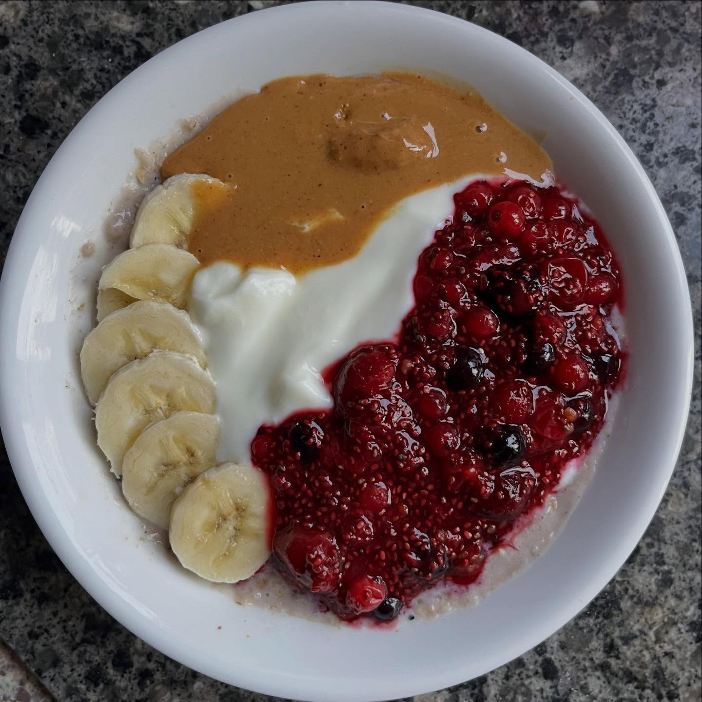 Berry Bliss Protein Oatmeal Bowl