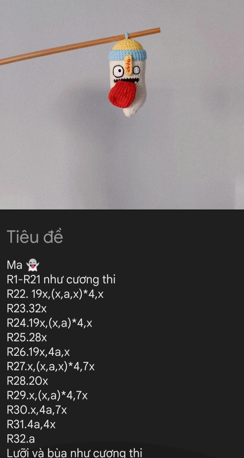 Chart móc len ma ngộ nghĩnh với lưỡi dài dễ thương