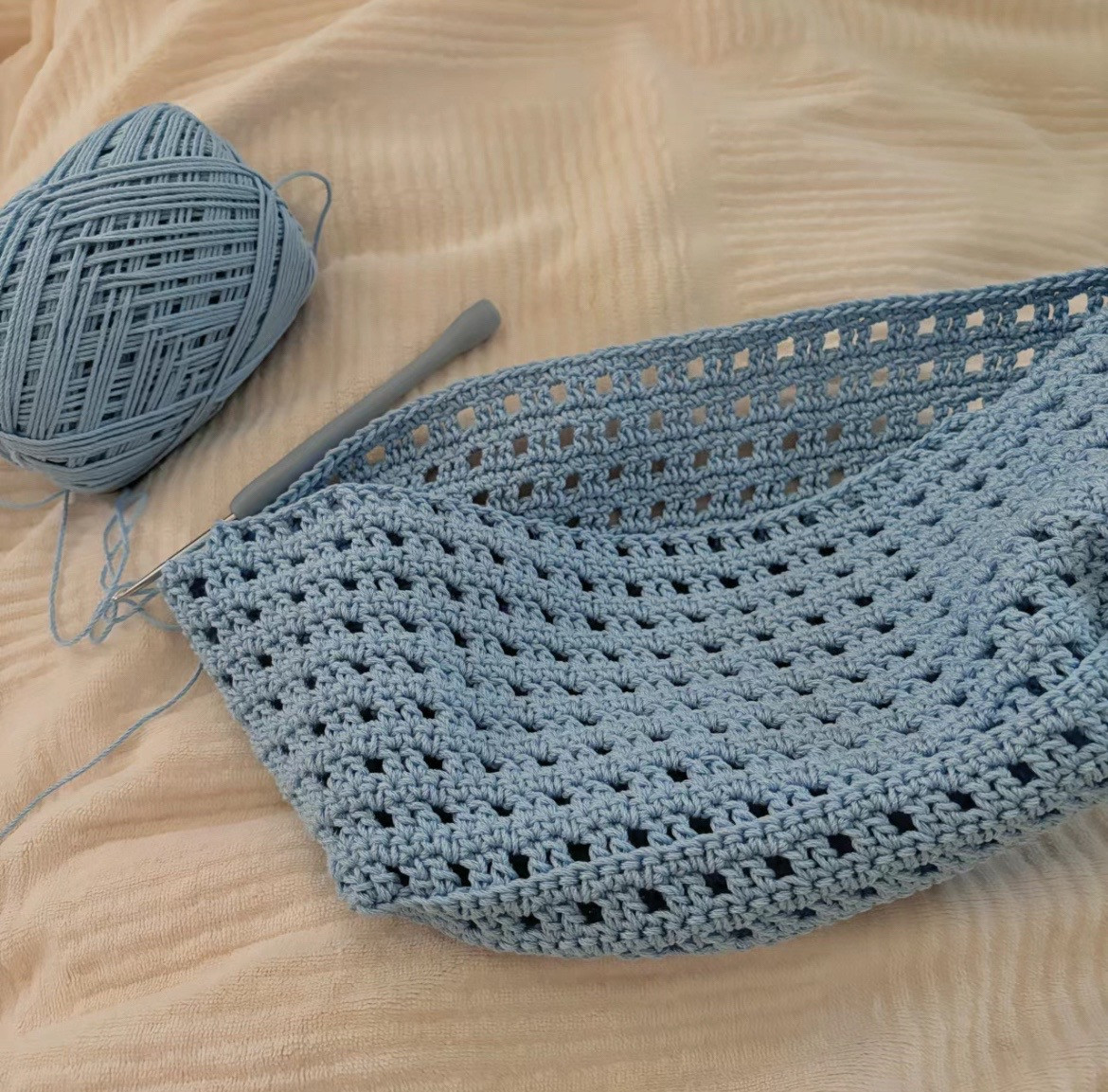 Chic Crochet Tote Bag Pattern for Stylish Gifting