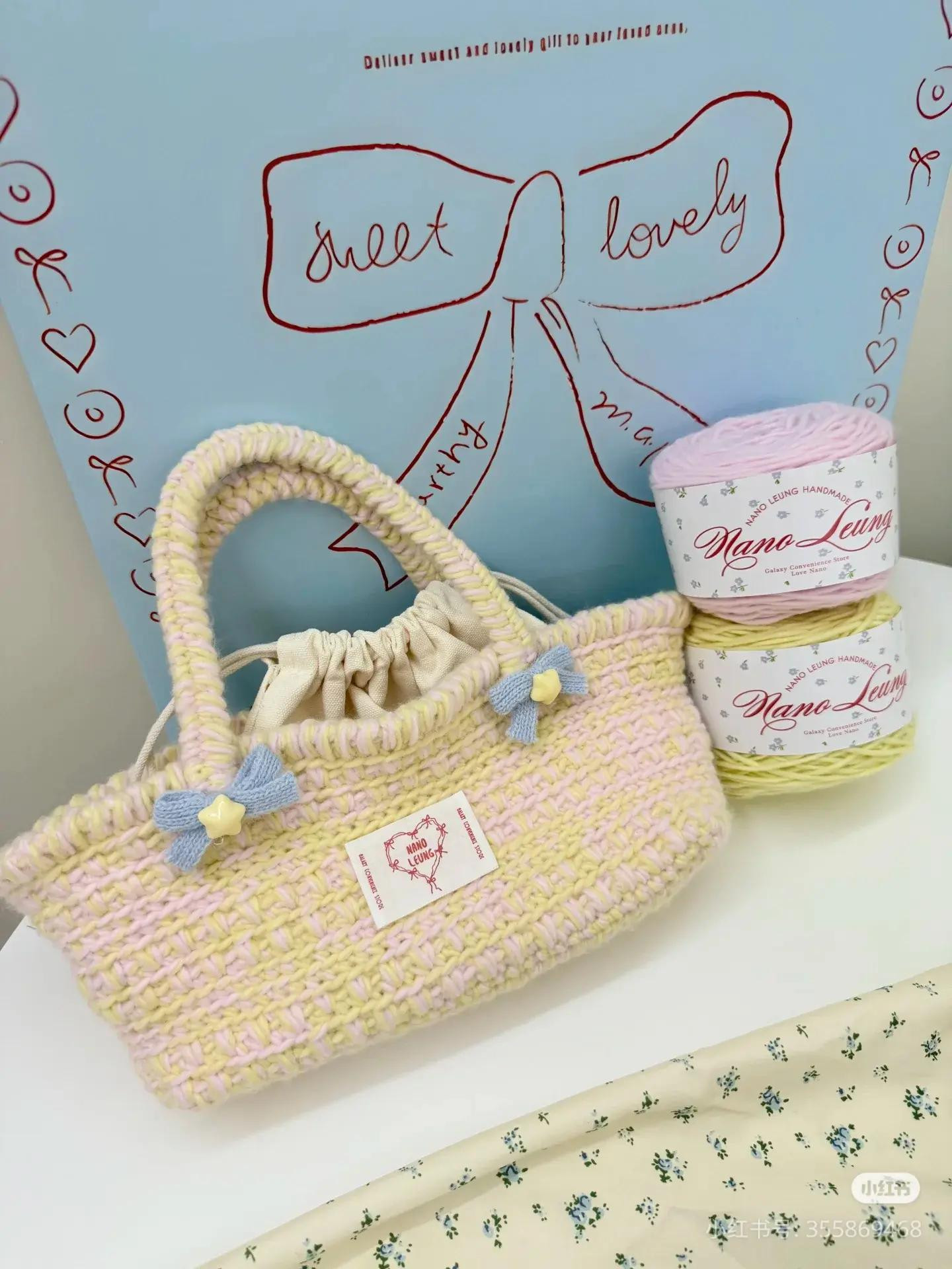 Colorful Yarn and Crochet Bags with Sweet Lovely Chart