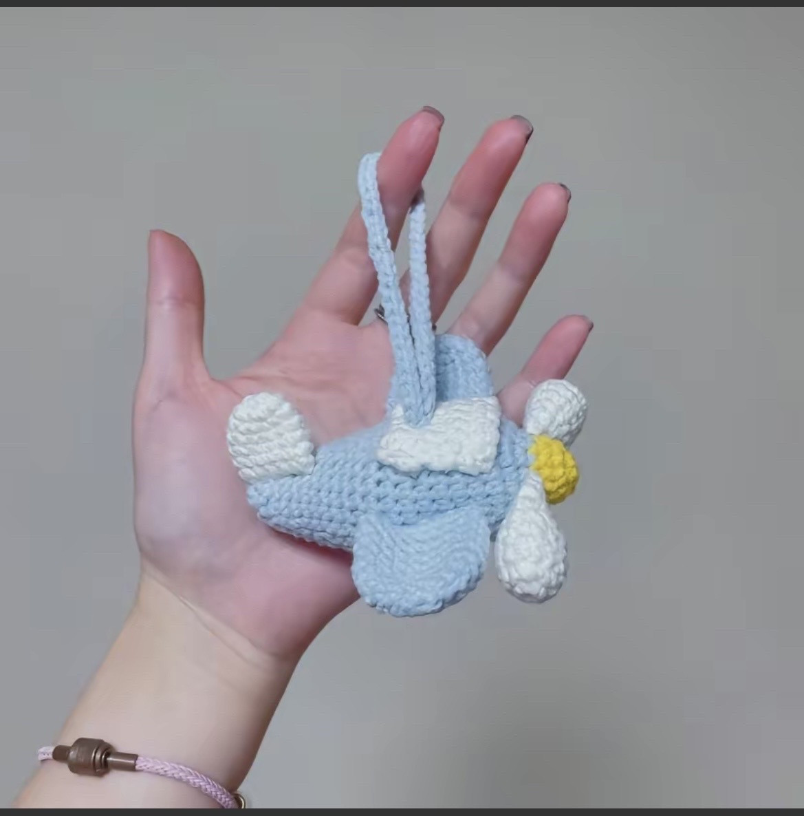 Crochet Airplane Amigurumi Pattern for Beginners